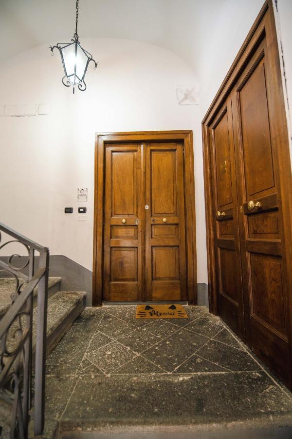 Arco Dei Pinto Bed and Breakfast Salerno Buitenkant foto